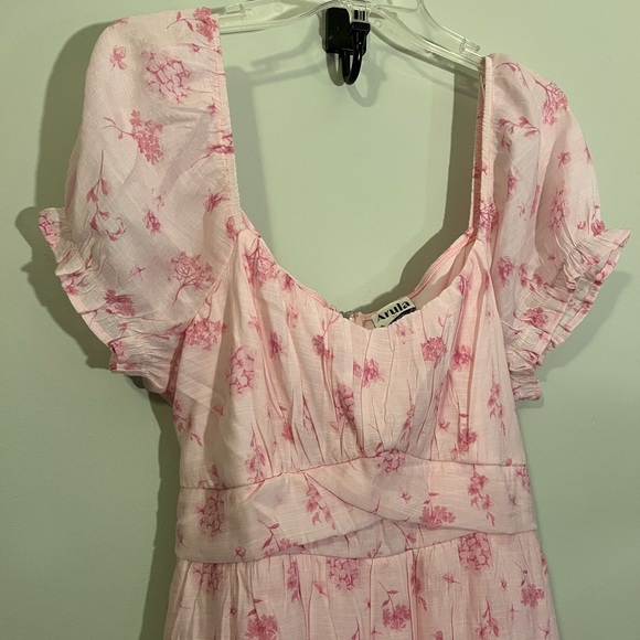 ARULA Pink Floral Puff-Sleeve Romper with Belt - Picture 5 of 9